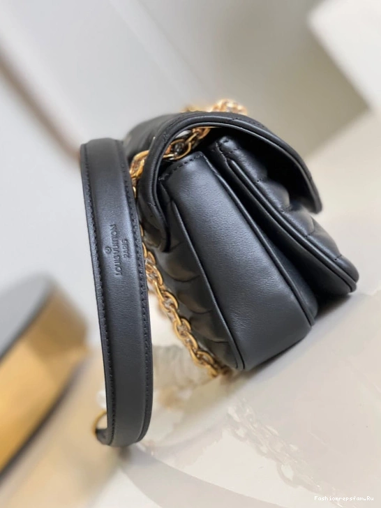 FS CHEAP CHAIN WAVE BAG LOUIS VUITTON PM NEW 0719
